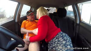 mature car blowjob - Monster boobs mature blowjob in car - XVIDEOS.COM