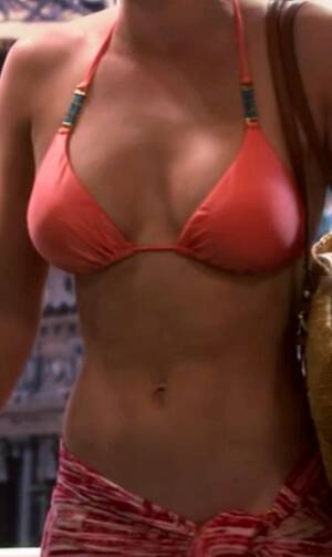 Kaley Cuoco Bikini Porn - Kaley Cuoco - the Big Bang Theory : r/CelebrityBelly