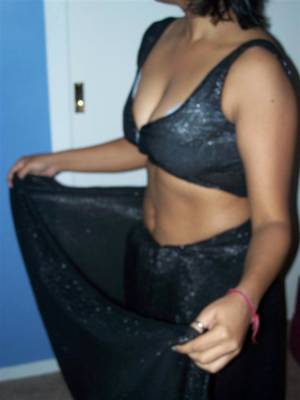 Blouse Bhabhi Porn - Desi Bhabhi Hot Blouse Image 96