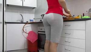 Arab Kitchen Porn - MY CANDID ARAB MILF BOOTY OBSSESSION INSTANT ERECTION 01 - Tnaflix.com,  page=5