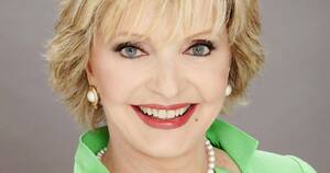 Brady Bunch Porn Florence Henderson - Florence Henderson, Brady Bunch Mom, Passes Away at 82 | Brady bunch mom, Florence  henderson, Tv moms