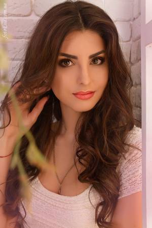 beautiful facial - celebrating all things feminine and beautiful