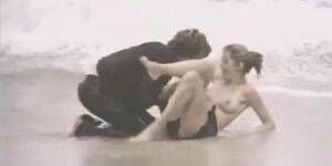 beach vintage sex - THE CLASSIC PORN - Hard vintage sex on a beach - Tnaflix.com