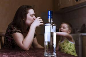 drunk abuse - Alcohol and Child Abuse: A Tragic Combination - Alcohol Rehab Guide