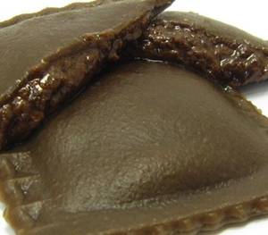 nasty asian food porn - These chocolate hazelnut ravioli trying to be food porn.
