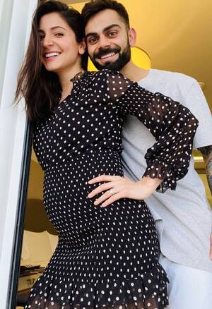 Anushka Sharma Nude Sex - Anushka Sharma shares Her Maternity Style | DESIblitz