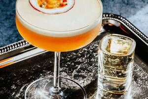 Bar Porn Star - AsÃ­ es el coctel de moda que beben los millonarios: El â€œPornstar Martinoâ€ |  Vanguardia.com