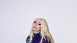 latex christina aguilera porn - Christina Aguilera's skin-tight latex dress is a major vibe