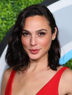 Gal Gadot Nude Porn - The best Gal Gadot beauty moments, from her Fast & Furious days to now | Gal  gadot, Sultry makeup, Gal