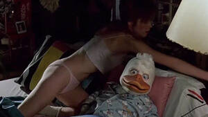 Howard The Duck Movie Porn - 9 Weirdly Erotic Scenes From Family Films â€“ Page 3
