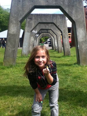 Hd Tiny Girl Porn - cecily at gasworks park with tiny flower