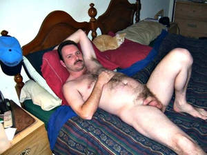 Cats Amateur Porn - Indifferent dude, indifferent cat.