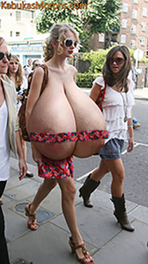 big boobed country singer - Country singer Taylor Swift exposing her massive tits in public â€“ Big Boobs  Celebrities