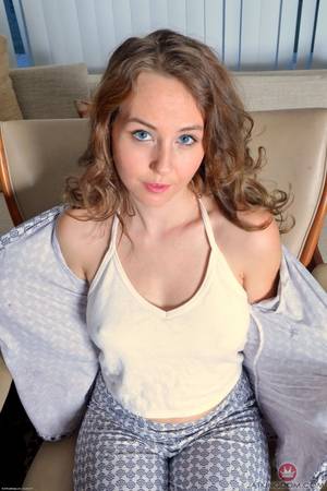 hairy pregnant bdsm - Aali Rousseau pregnant girl in a blue thong ...