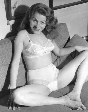 40s Lingerie Porn - 40s Lingerie Porn | Sex Pictures Pass