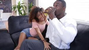 Ebony Grandpa Porn - Sucking my step dad while grandpa is chatting with mom. - XVIDEOS.COM