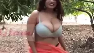 Indian Saree Big Tits Porn - Free Big Boobs Saree Porn Videos | xHamster
