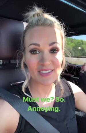 Carrie Underwood Sex Tape Porn - Carrie Underwood Shares Close-Up Video of Her Face