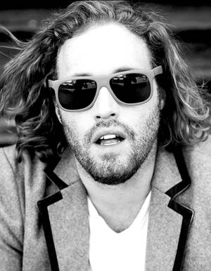 Attractive Boy Porn - girl on guy 145: tj miller golden boat captain