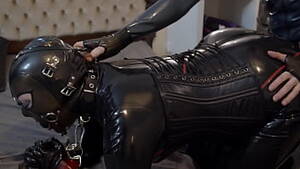 latex bondage slave - Latex Slave Bondage Porn Videos - fuqqt.com