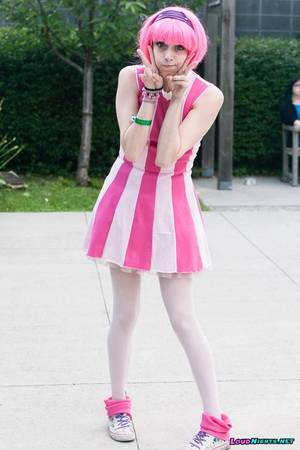 Lazy Town Stephanie Cheerleader Porn - Stephanie from Lazy Town cosplay at Atomic Lollipop 2013. Cosplay by Kassie  Tastic Photo by Loudnights.net