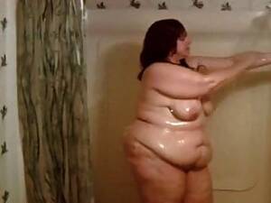 mature bbw showering - Bbw Shower - hotntubes Porn