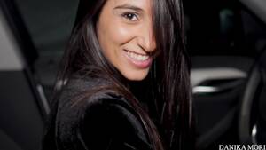 Italian Girl Blowjob Porn - Unexpected Blowjob from the Hot Horny Italian Girl - Porner.TV