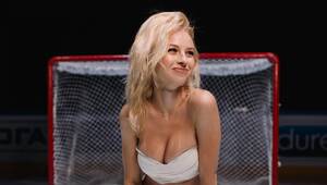 Hockey Player And Cheerleader Porn - Russian Cheerleader-Turned Blogger Strips to Celebrate Her Hockey Team's  Success - 03.04.2019, Sputnik International