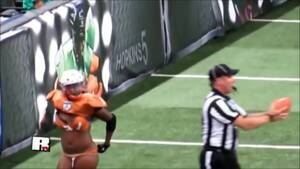 accidental nudity tv wardrobe malfunction - Real Wardrobe Malfunction Naked Teen Upskirt - UPSKIRT.TV