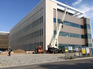 Gauge Porn Borderlands - The VA's planned hospital in Aurora, Colo., is estimated