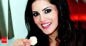 Erotic Porn Katrina Kaif - Katrina Kaif is inspiring: Sunny Leone | Hindi Movie News - Times of India