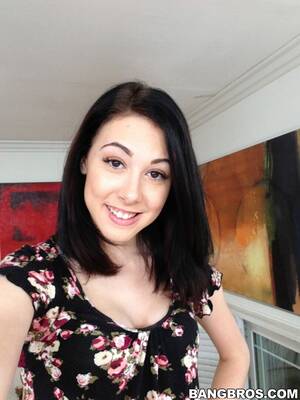 amateur brunette fuck - Amateur Brunette Has A Meaty Pussy To Fuck! porn ðŸŒ¶ï¸ picture gallery -  PornHat