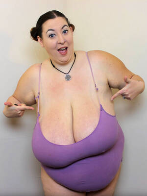 mara huge natural tits bbw - Busty Mara's Gigantic Areolas - Busty BBW's - Hot Busty Models