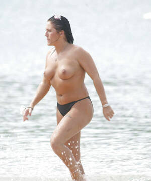 naked celebrities at the beach - Naked Celebrities At The Beach | Sex Pictures Pass