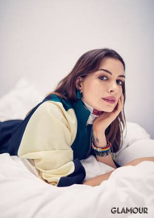 Anne Hathaway Dildo Porn - Anne Hathaway Isn't Angry Anymore | Glamour