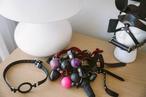 Gagging Bdsm Porn - Everything You Need to Know About BDSM Gags - Kinky World