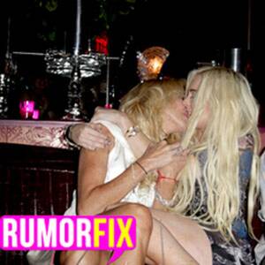 Lindsay Lohan Nude Lesbian - Ick Alert! Lindsay Lohan Caught Canoodling...This Time With Her, Um, Mom