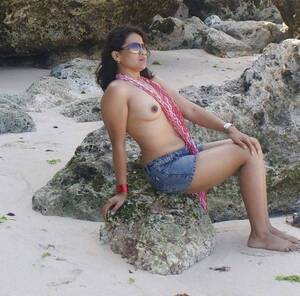desi hot beach girls - Desi indian teen girls nude at beach jpg - HOT porn site pictures.