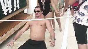 exposed accidental upskirt - Accidental upskirt and oops pussy flash