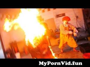 Burger King Ronald Mcdonald Porn - Ronald McDonald BURNS THE BURGER KING! from koollw Watch Video -  MyPornVid.fun