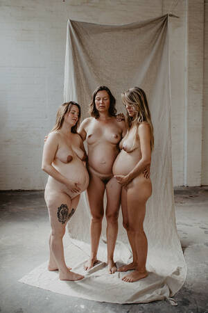 naked pregnant friends - Preggo friends - The beauty of pregnancy | MOTHERLESS.COM â„¢