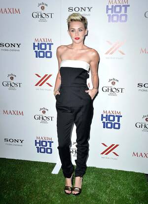 Miley Cyrus Nastiest Xxx - Miley Cyrus | Biography, TV Shows, Songs, & Facts | Britannica