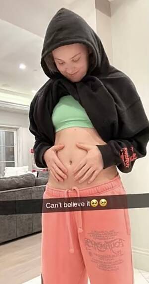 Jojo Siwa Naked Xxx - JoJo Siwa's Pregnancy Joke Draws Criticism