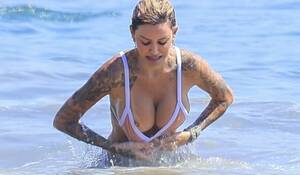 Ashlee Simpson Tina Porn - Tina Louise Bikini Nip Slip! - The Nip Slip