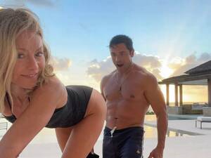 interracial xxx kelly ripa - Kelly Ripa's racy sex confessions â€“ on-set romp, daughter walking in and  public toilet - Daily Star