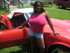 big black tits in the car - Ebony babe Mianna Thomas show her big natural tits
