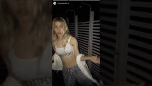 Irem Derici Porn Sex - Aleyna Tilki GÃ¼zel Firikikleri HertarafÄ± DÄ±ÅŸarda .