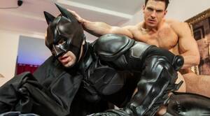 Gay Batman Xxx - BATMAN V SUPERMAN EN VERSIÃ“N PORNO GAY | Gay Saunas Pases