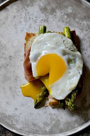 Goat Chicken Porn - Goat Cheese, Asparagus and Prosciutto Egg Sandwiches