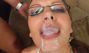 Cum Glasses Porn - Hentai strapon fucking